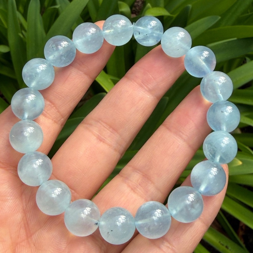 11mm stretchable blue aquamarine‎ bracelet 0351